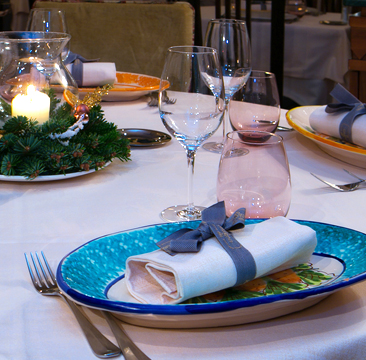 Sala del ristorante con pianoforte